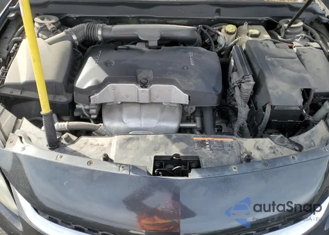 2015 Chevrolet Malibu Ls z USA, uszkodzony, nr VIN 1G11B5SL1FF239493